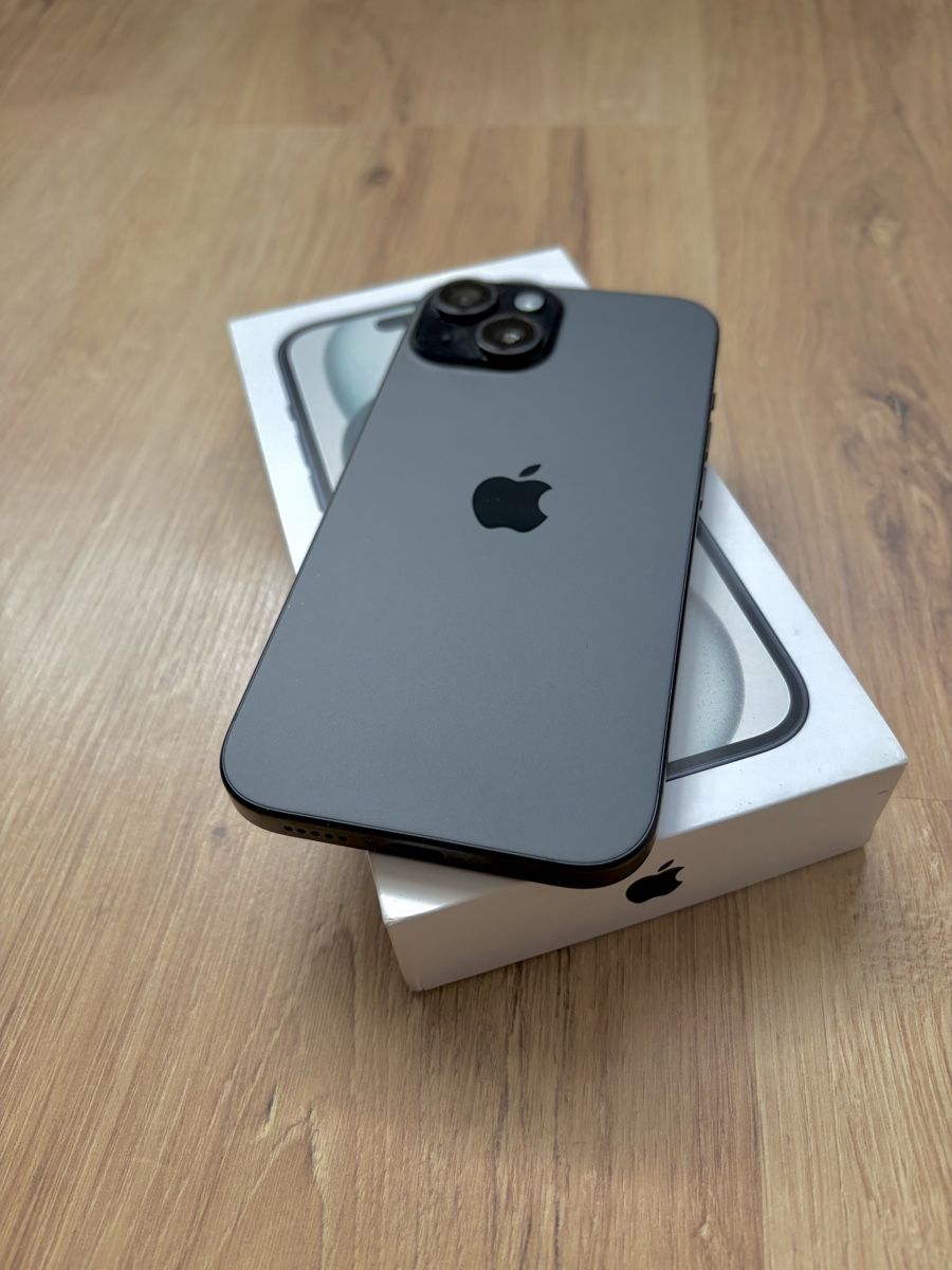 Apple Portables: iPhone 15, 128GB black – D'occasion à Hornussen par Reto138CH 3