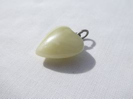 Herz-Anhänger, heller Nephrit; Ø 2cm