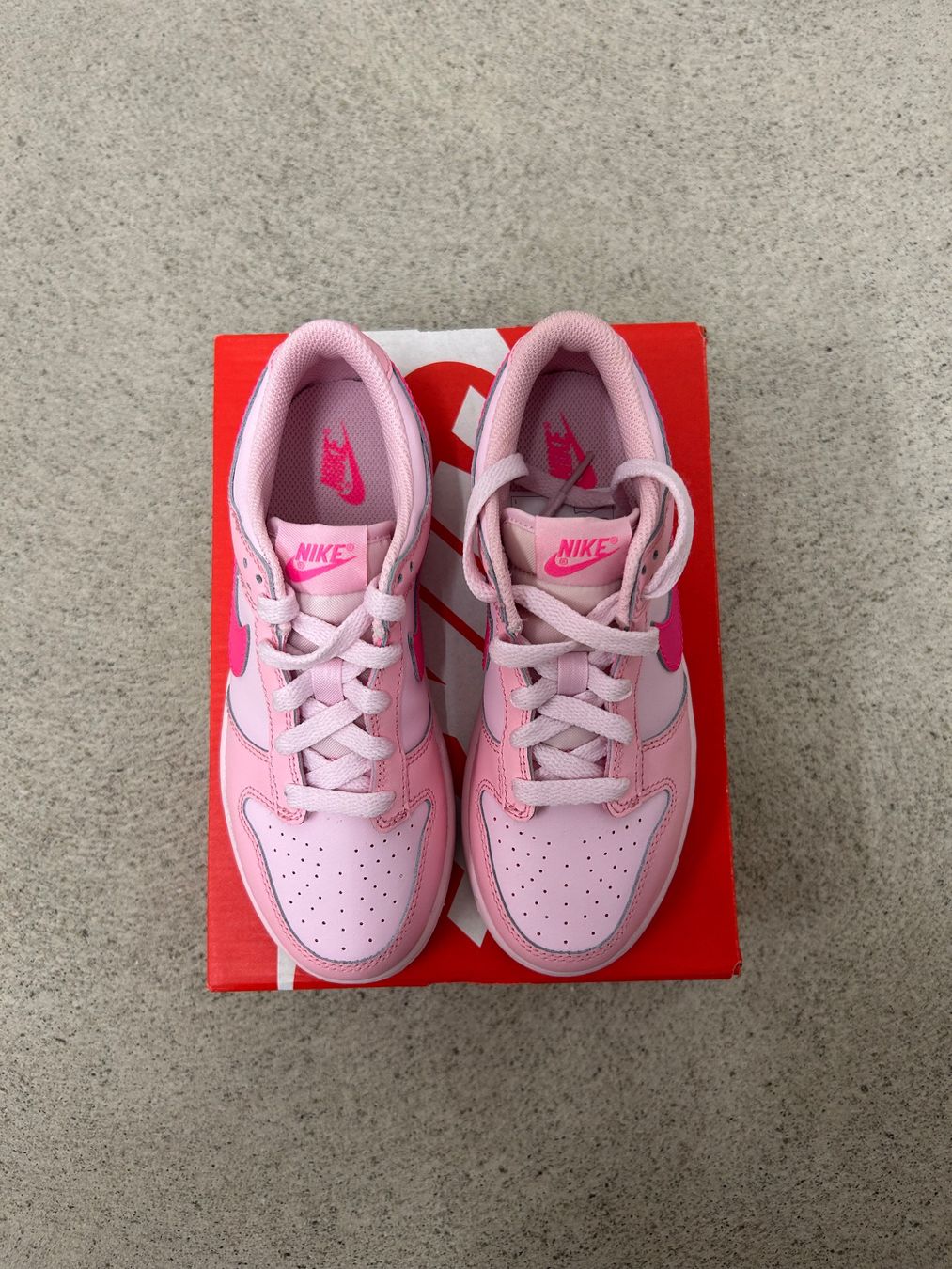 Nike Scarpe per ragazzi: Nike Dunk Low Triple Pink – Nuovo e nell'imballaggio originale da St.Gallen venduto da y.vrn1 5