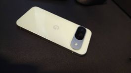 Google Pixel 9 128 GB  mit Garantie 
Wintergreen