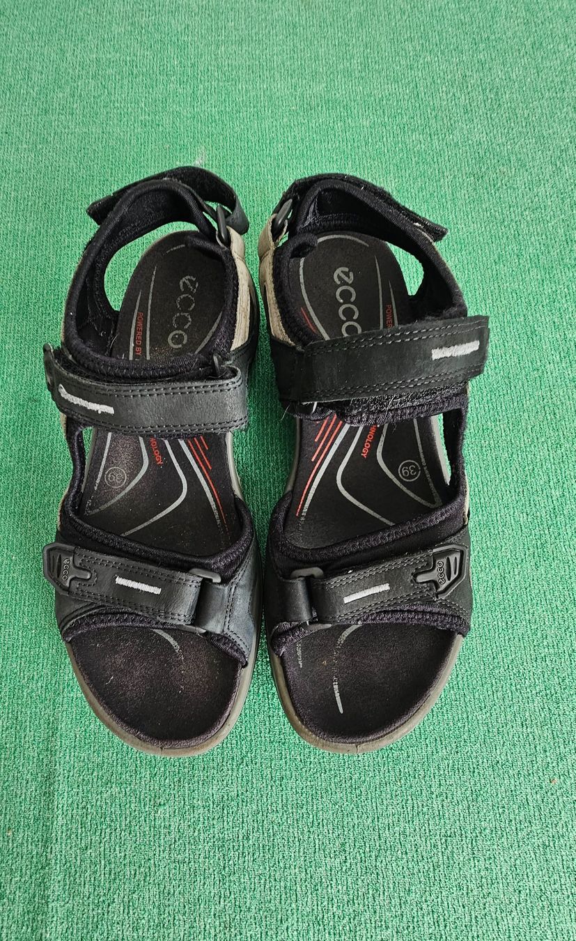 Ecco Scarpe da uomo: ***ECCO*** Sandalen Gr.39 – Usato da Bronschhofen venduto da Xena37 5