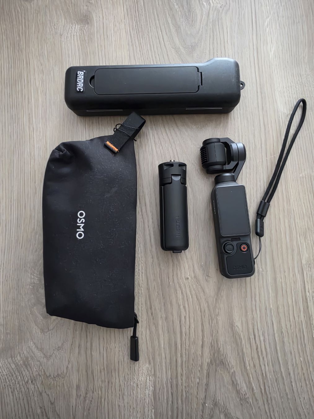 DJI Action Cam: Caméra stabilisée DJI Osmo Pocket 4 – Nuovo (secondo la descrizione) da Lausanne venduto da gio_qwg7