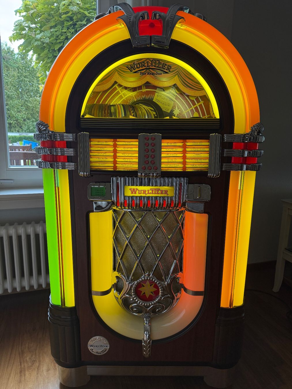Wurlitzer Jukebox: Wurlitzer 1050 100 CD – Usato da Küsnacht ZH venduto da edu_c9vc