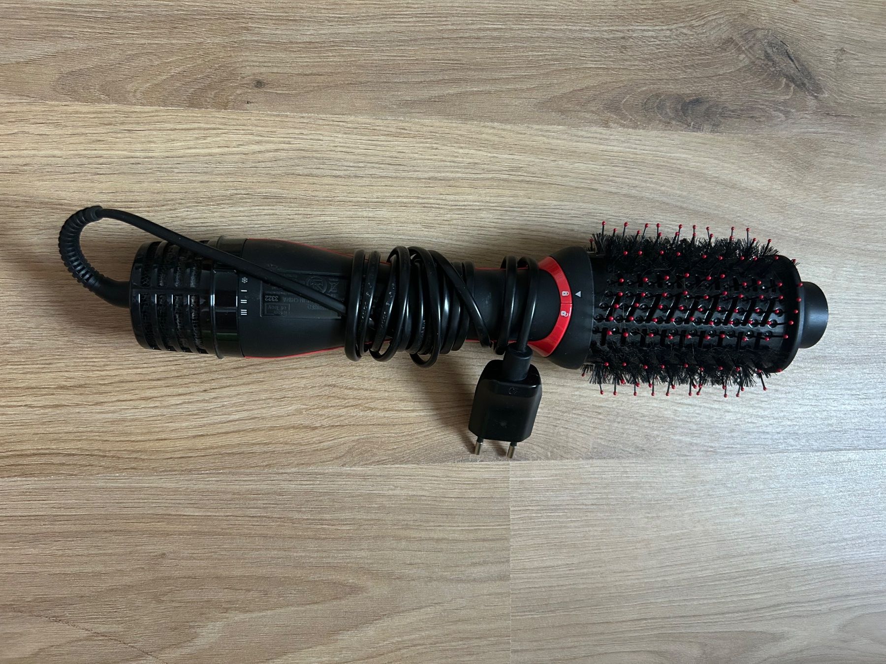 Asciugacapelli: Brosse à brushing soufflante – Usato da Delémont venduto da elena_neuhaus