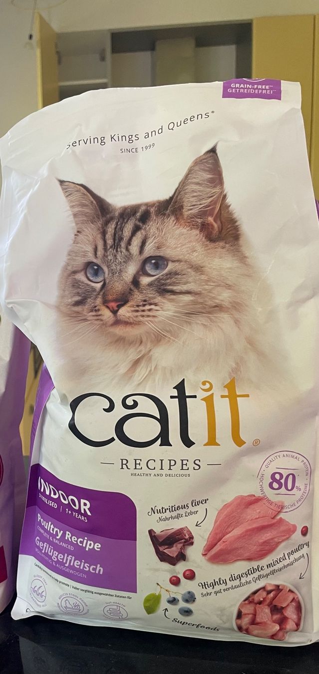 Futter: Catit Trockenfutter – Neu (gemäss Beschreibung) aus Uitikon Waldegg von Mimi_Capoeira