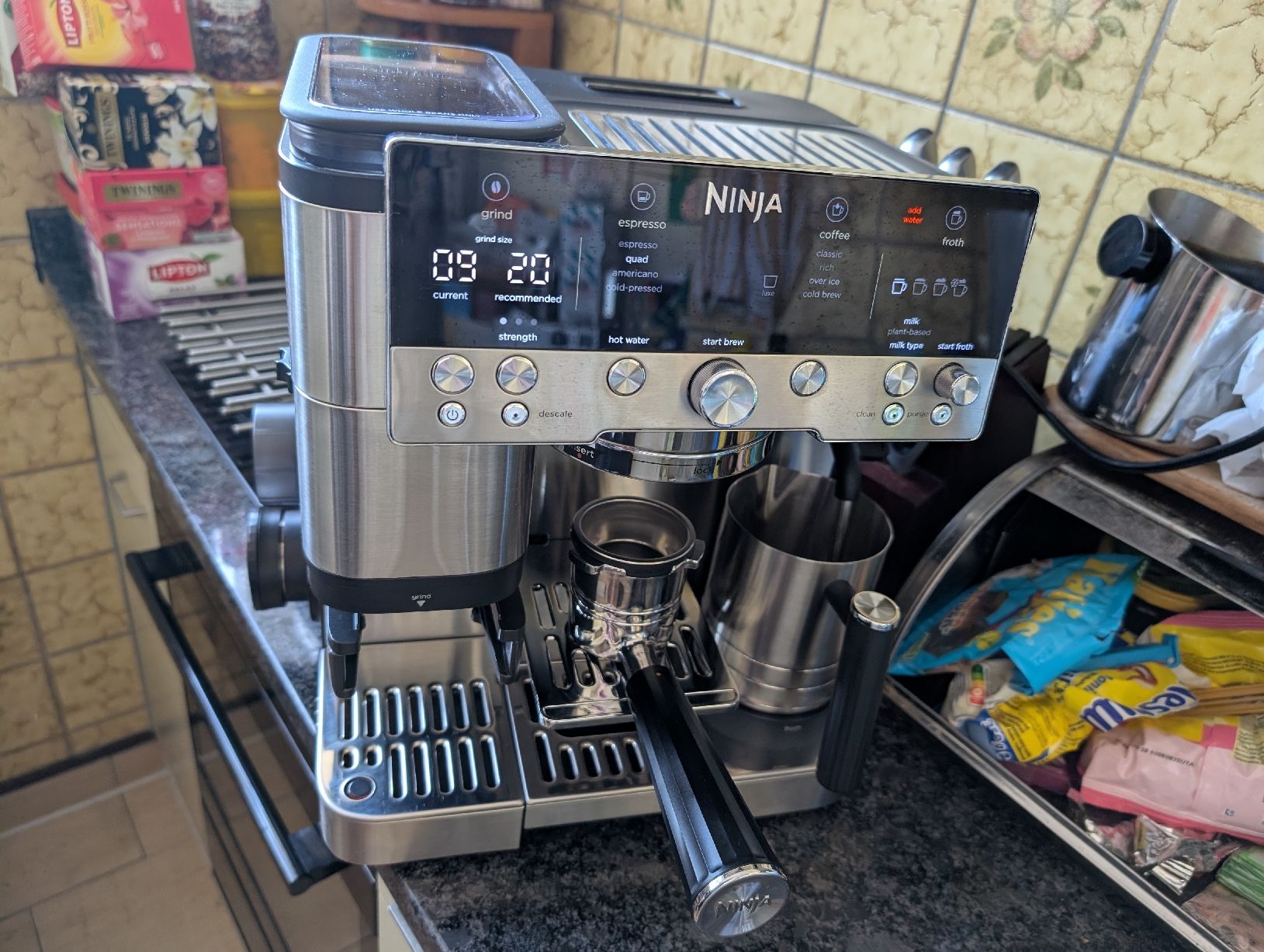 Kaffeemaschinen & Espressomaschinen: NINJA LUXUS CAFÉ Maschine  – Neu (gemäss Beschreibung) aus Bern von berneroberlaenderin
