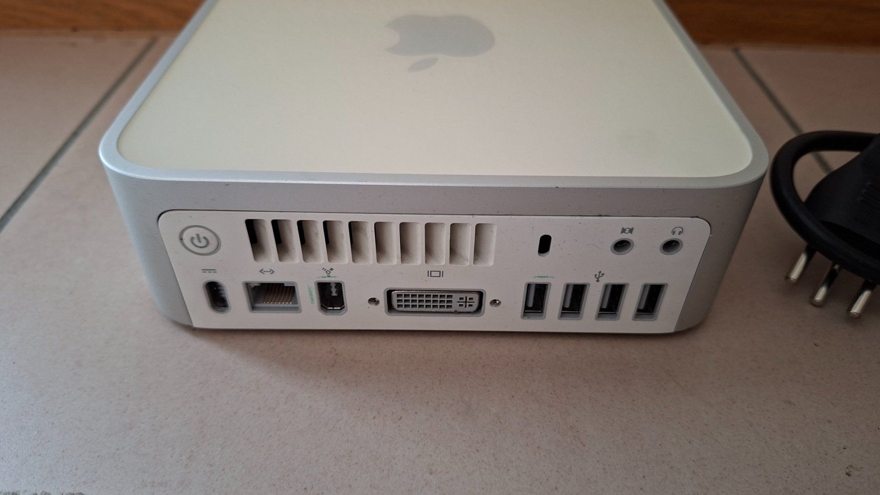 Apple PCs: Apple Mac Mini Anno 2006 (A1176) – Gebraucht aus Genestrerio von mor_fnw8 3