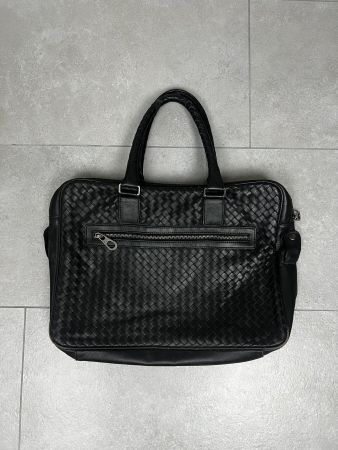 Bottega Veneta Weekend Zip Bag