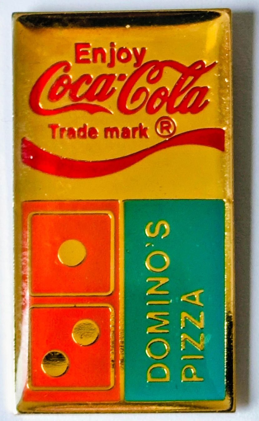 Coca-Cola Plaketten & Abzeichen: Coca-Cola seltener Pin – Gebraucht aus Pfäffikon ZH von Colacity