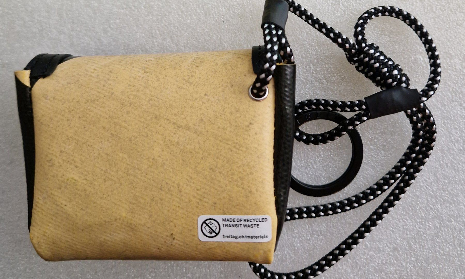 Freitag Borse: Freitag F213 Mini Messenger Neuf – Usato da Biel/Bienne venduto da ypslilon 1
