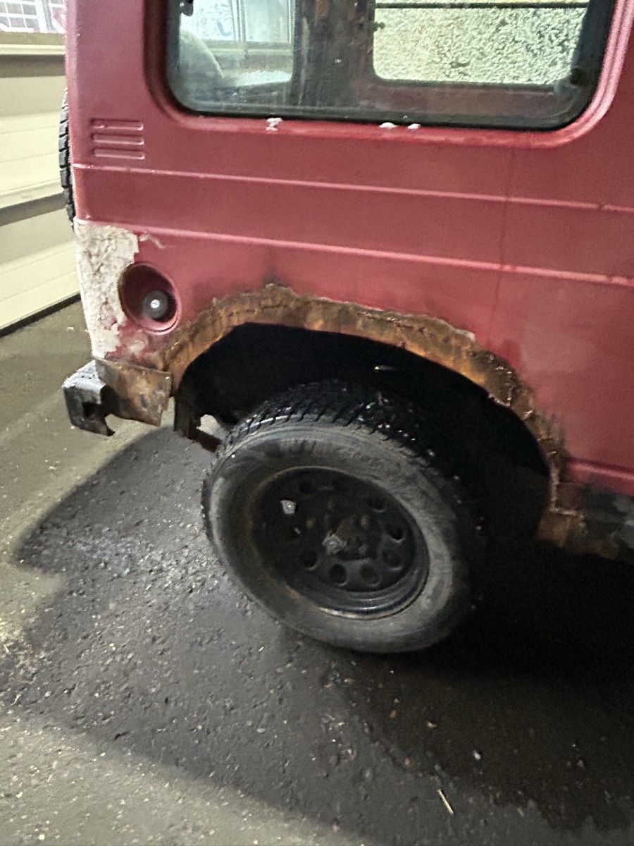 Suzuki Automobili: Suzuki Samurai – Usato da Sumiswald venduto da pult 1