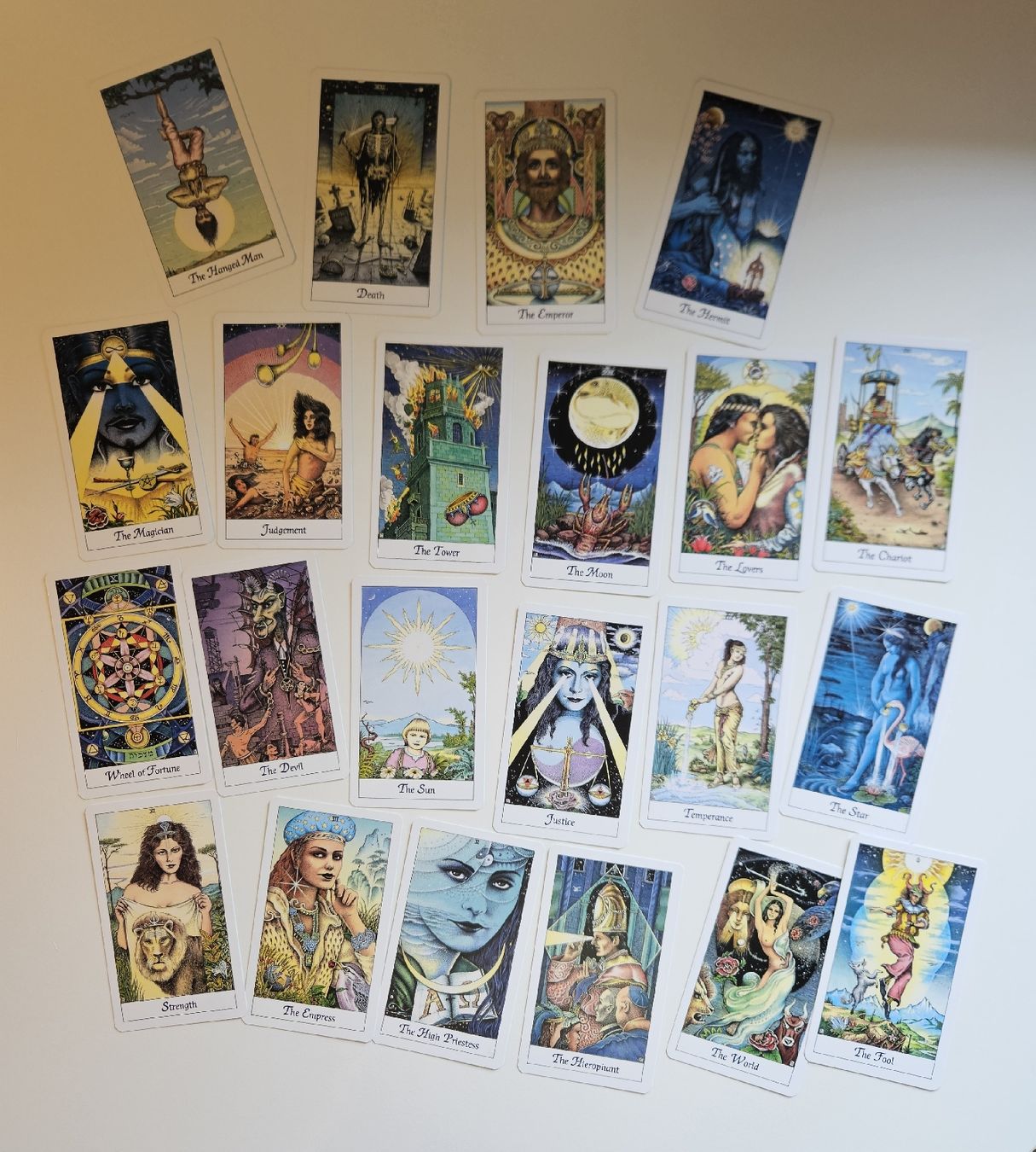 Libri: Cosmic Tarot + Buch – Nuovo (secondo la descrizione) da Nuglar venduto da mjc_cw9f 2