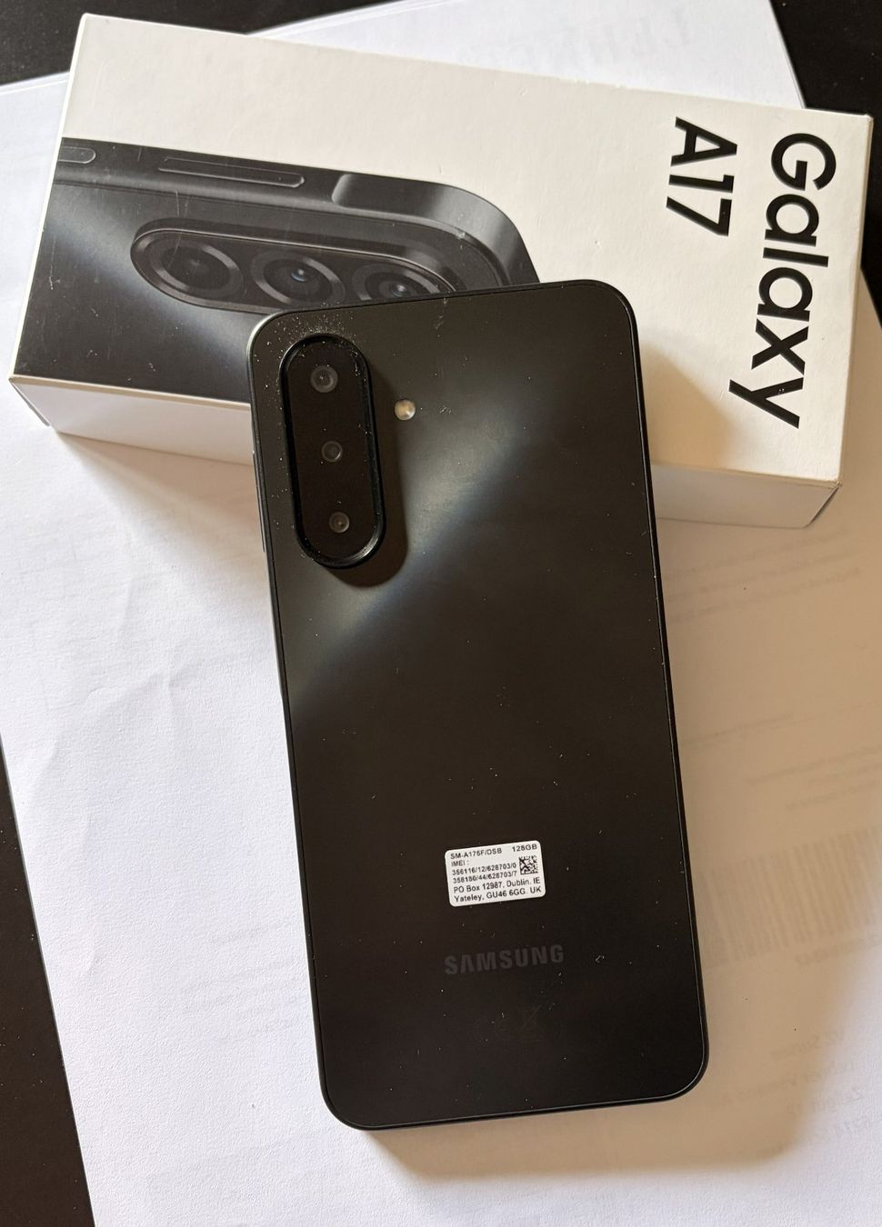 Samsung Telefoni cellulari / Smartphones: Samsung Galaxy A17 5G – Nuovo e nell'imballaggio originale da Sarmenstorf venduto da Dav_wc5c 2