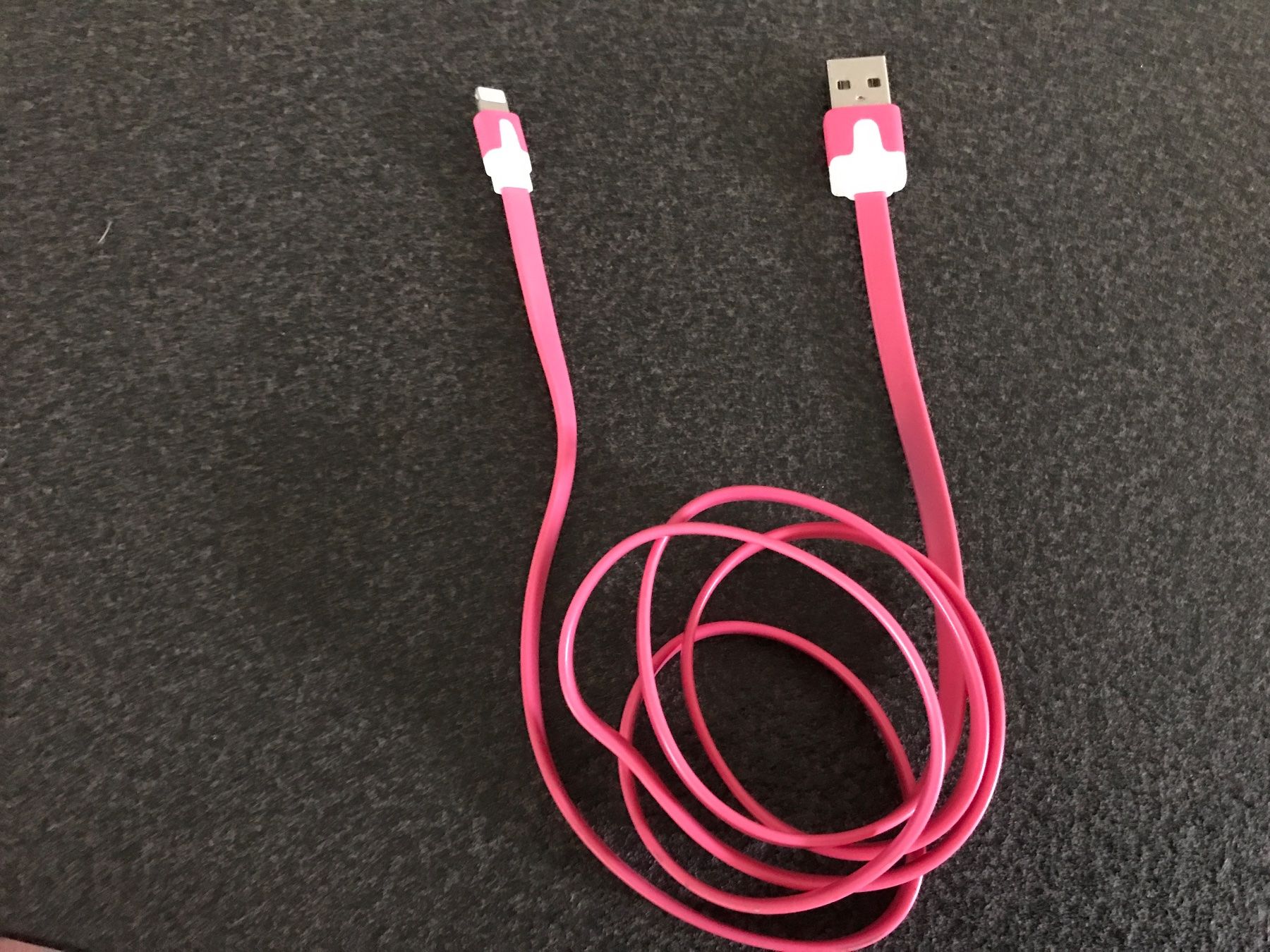 Kabel: Kadelkabel USB - Lightning für Iphone – Gebraucht aus Zuzwil BE von feluna3