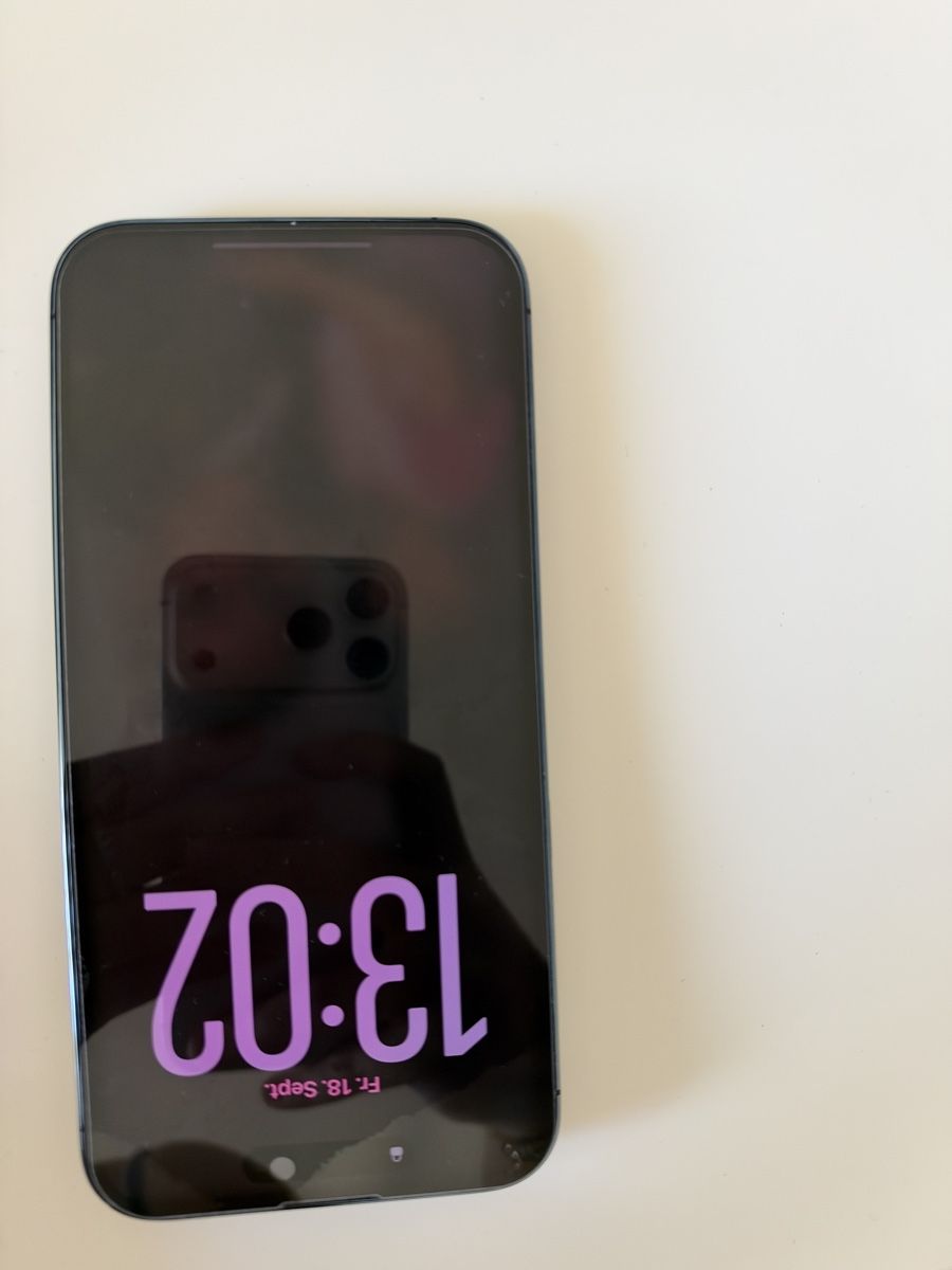 Apple Telefoni cellulari / Smartphones: Iphone 14 Pro Max – Nuovo (secondo la descrizione) da Zollikofen venduto da dad_y9xm 3