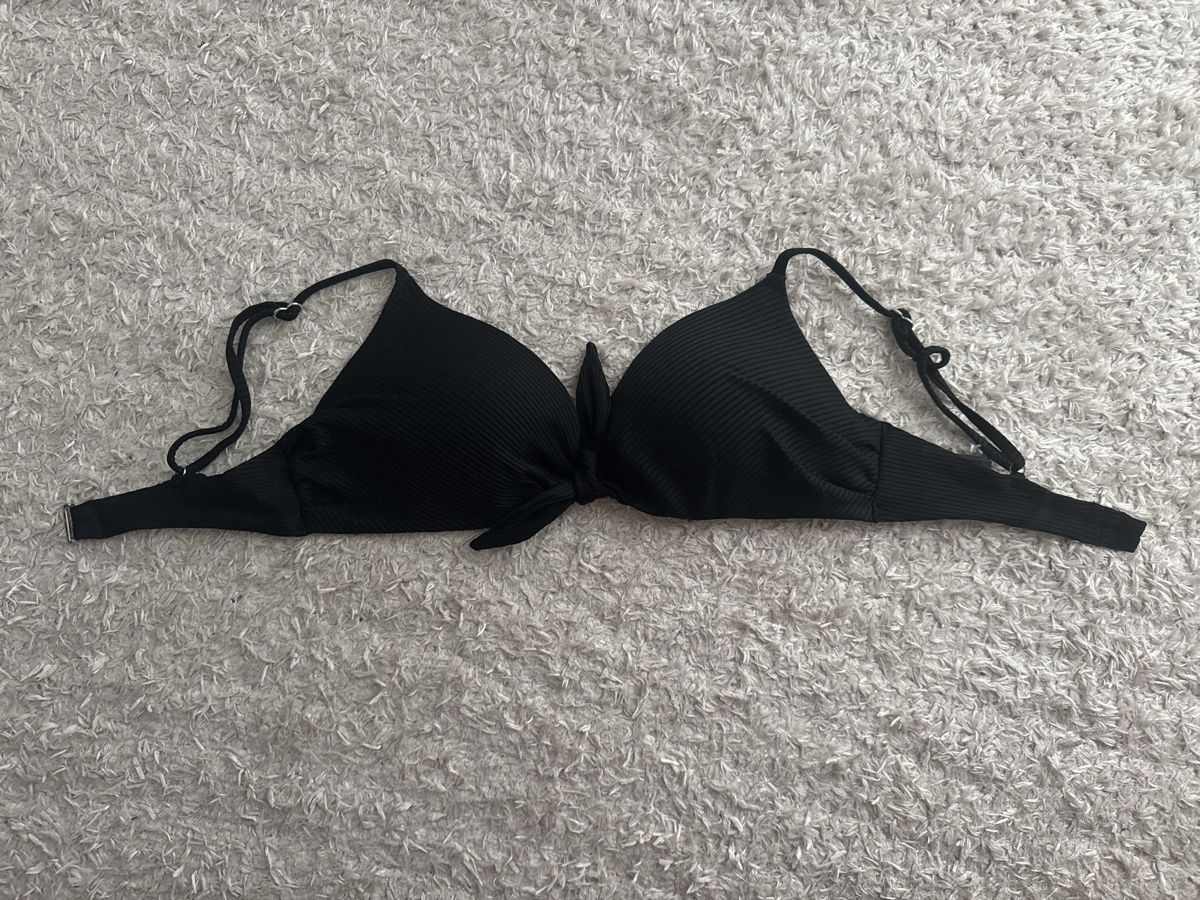 H&M Costumi da bagno & Bikini: H&M Bikini Top schwarz Gr. 75C – Nuovo (secondo la descrizione) da Gächlingen venduto da anjuli_123