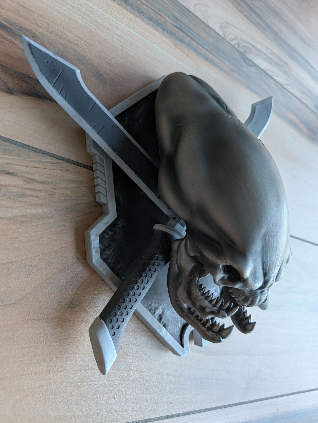 Giocattoli: Halo Legendary Icon Wall Mount / Trophäe – Nuovo e nell'imballaggio originale da Villmergen venduto da rolling_thunder 2