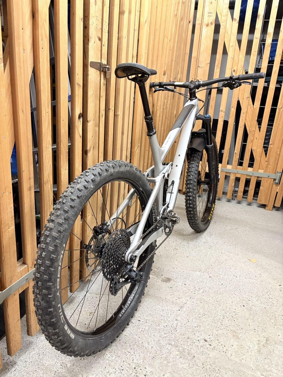 Trek Biciclette: Trek fuel ex8 Fully - Ready for Summer Trails! – Usato da Zürich venduto da des_bv89 1