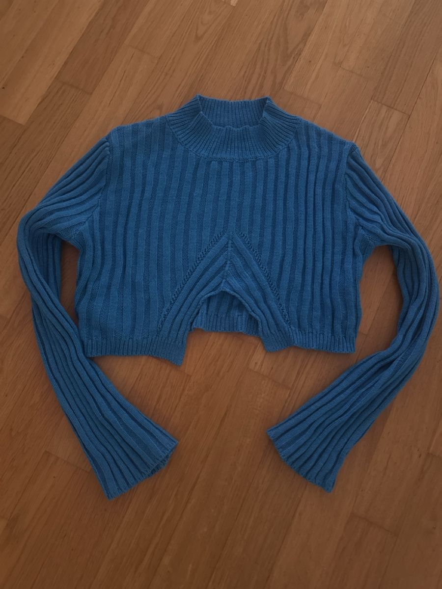 Maglioni & Felpe: Trendiger Strickpullover in Blau mit speziellen Ärmeln! – Nuovo (secondo la descrizione) da Buchs ZH venduto da mic_jz5q