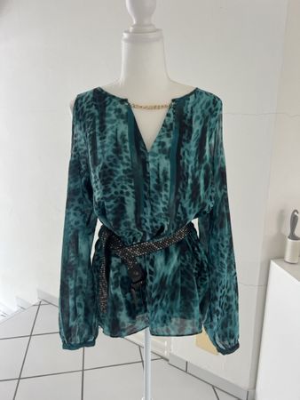 Elegante MARC.GUESS Bluse, Tiermuster, Grösse M, top Zustand