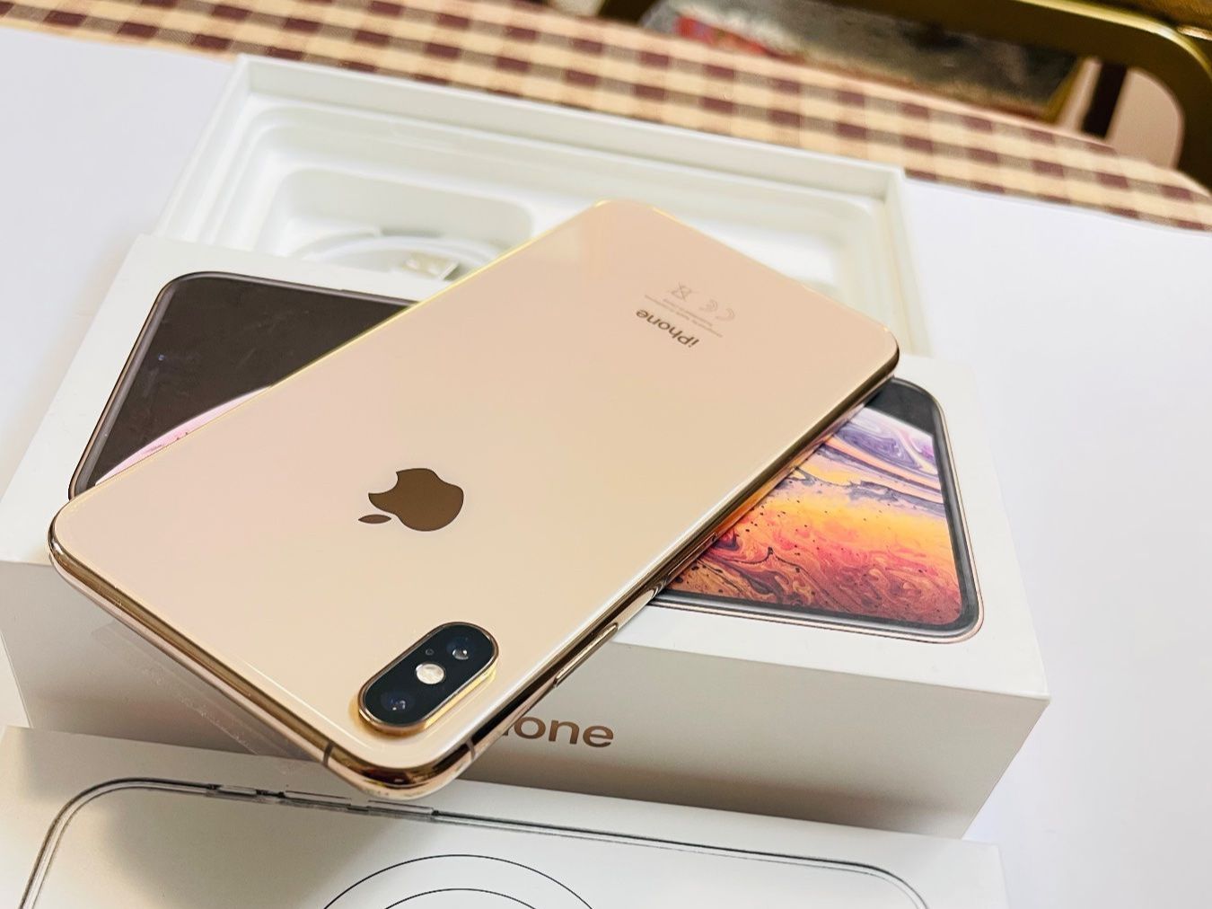 Apple Handys / Smartphones: IPhone XS Max 256gb akku 100% – Gebraucht aus Luzern von Waince786 3