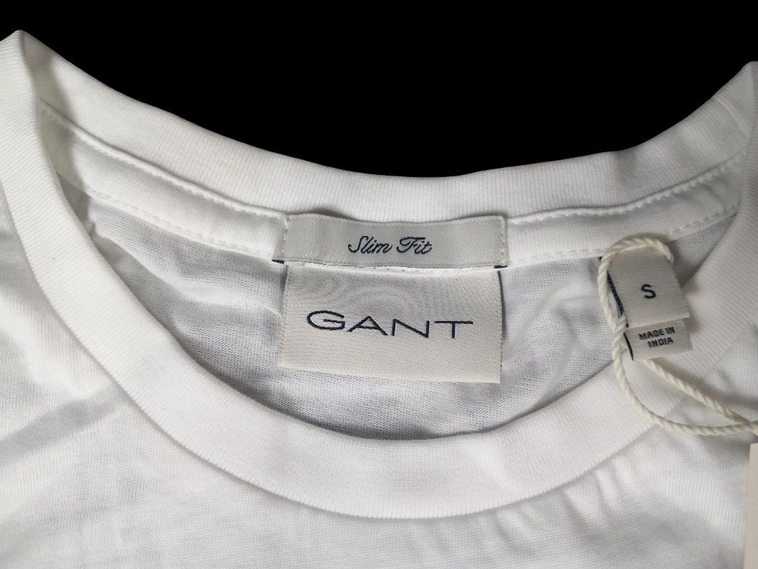 Gant T-shirt: GANT Shield T-Shirt Gr. S – Nuovo (secondo la descrizione) da Hünenberg venduto da Restwert_Zug 2