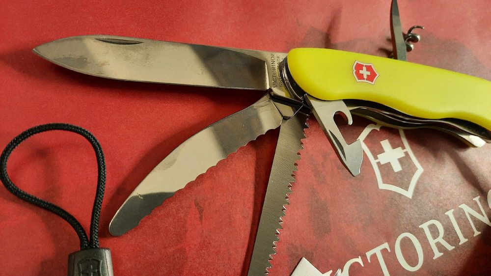 Victorinox Sackmesser Schweiz mit Etui Armee Zivilschutz (Neu und ...
