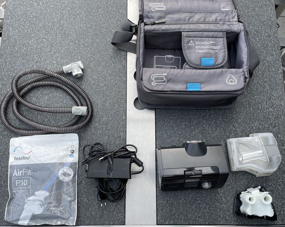 Wandhalterung für ResMed AirSense 11 (mit Wassertank) in Köln