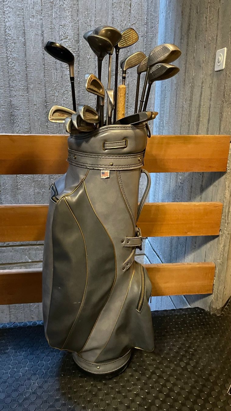 Schläger & Sets: Golfsack mit Schlägerset – Gebraucht aus Zürich von 4claudi