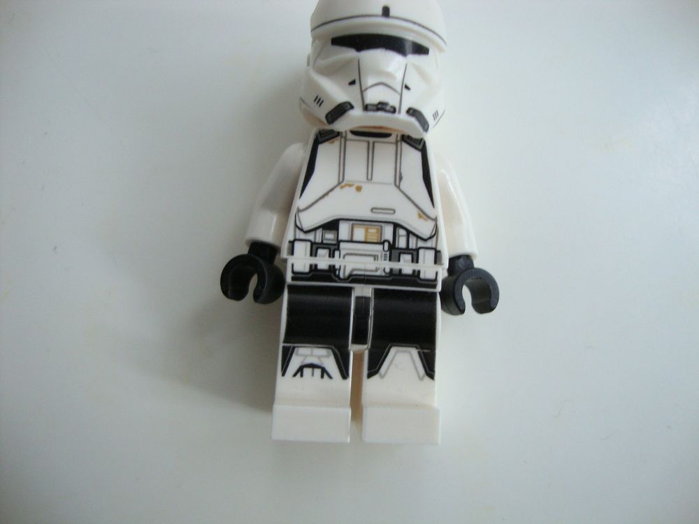 Lego Star Wars Imperial Hovertank Pilot (Gebraucht) in Schaffhausen f?�r CHF 12 �?? mit Lieferung 