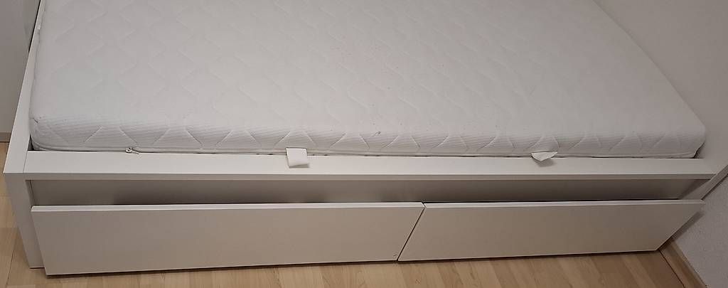 Ikea Letti: Bett mit Rost und Matratze – Usato da Müllheim Dorf venduto da Jcecotto 2