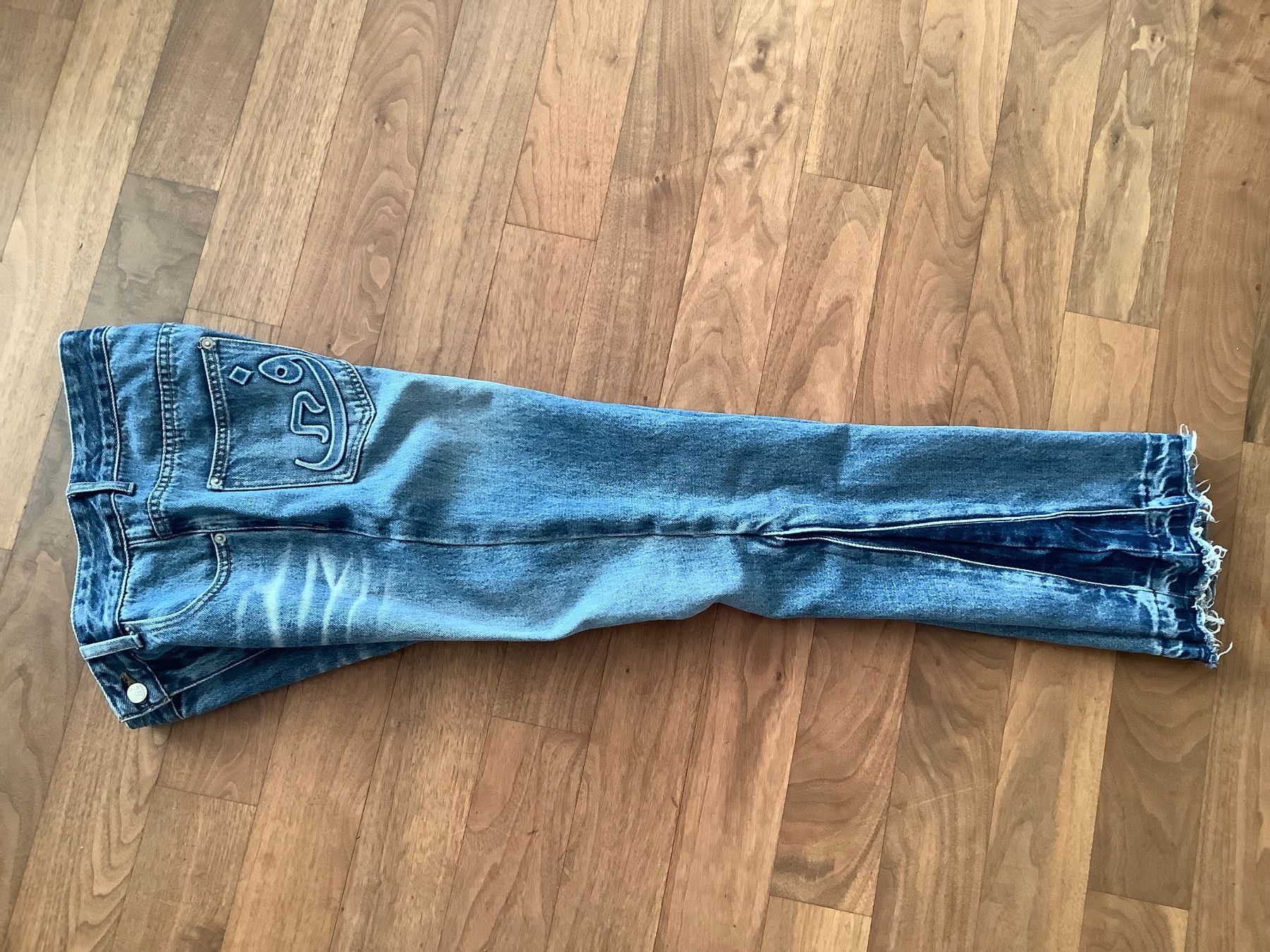 Jeans: 808 Vision flared Jeans Grösse S – Gebraucht aus Zumikon von malvy19 2