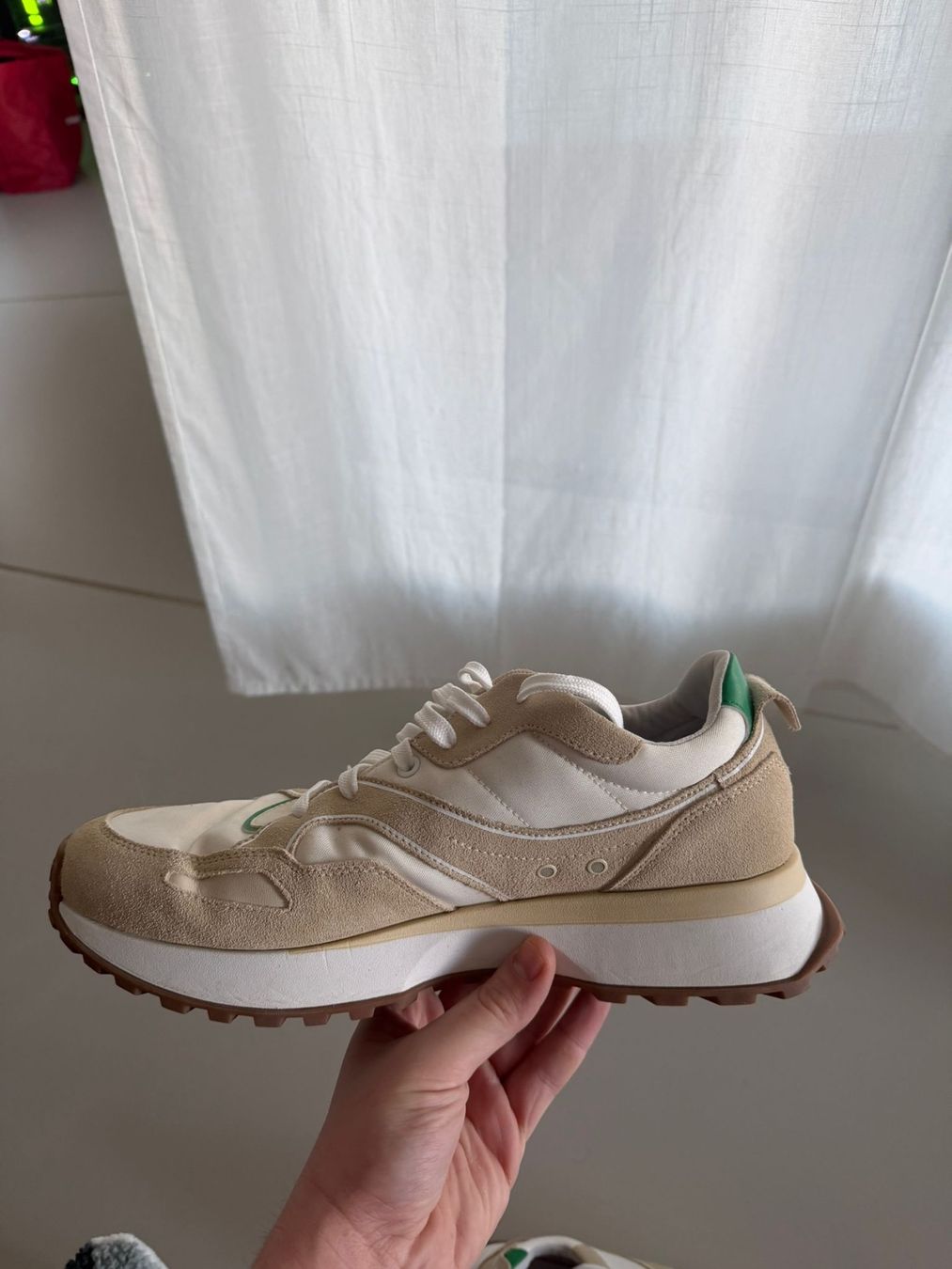 Hugo Boss Scarpe da uomo: Basket Hugo Boss beige – Usato da Genève venduto da Rachelp13