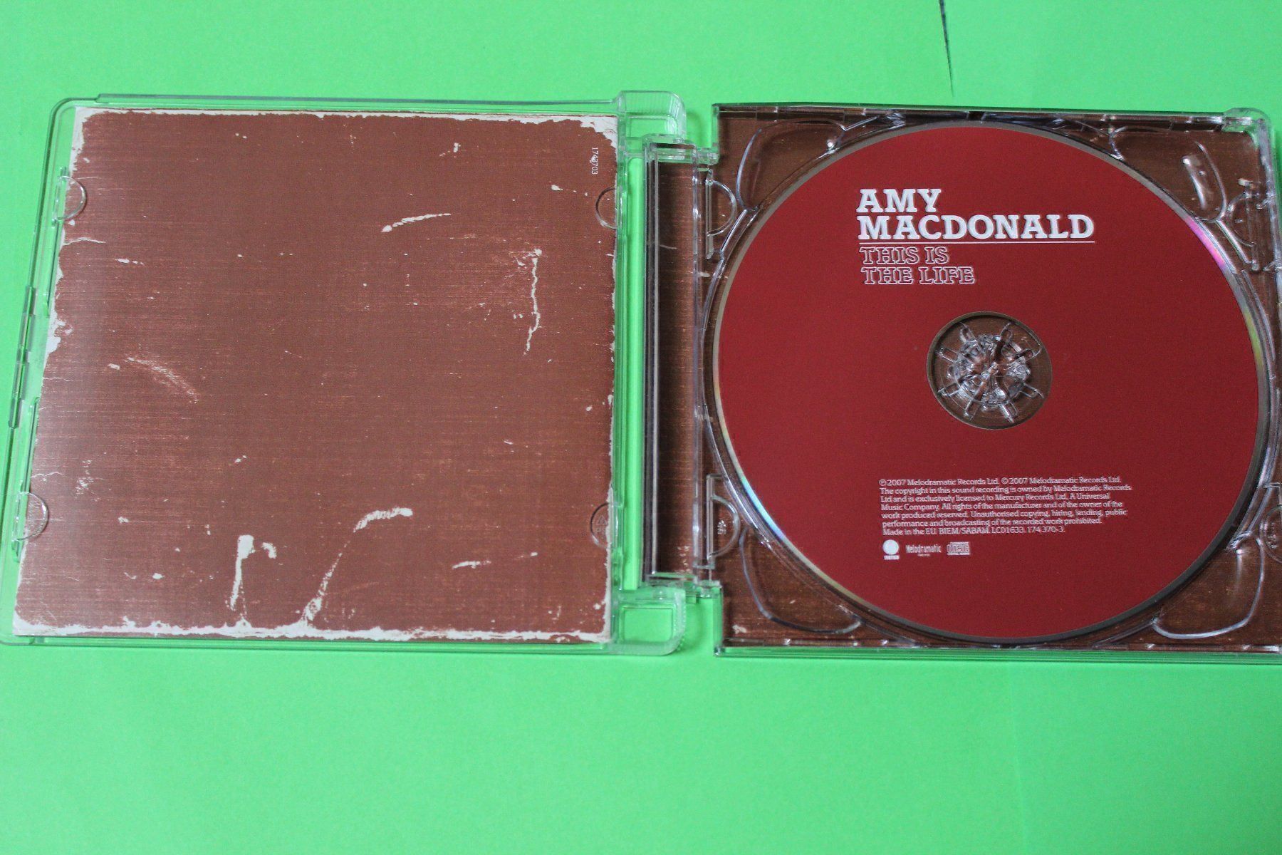 CDs: AMY MACDONALD - THIS IS THE LIFE CD 2007 – Gebraucht aus Tübach von JamesStone 3