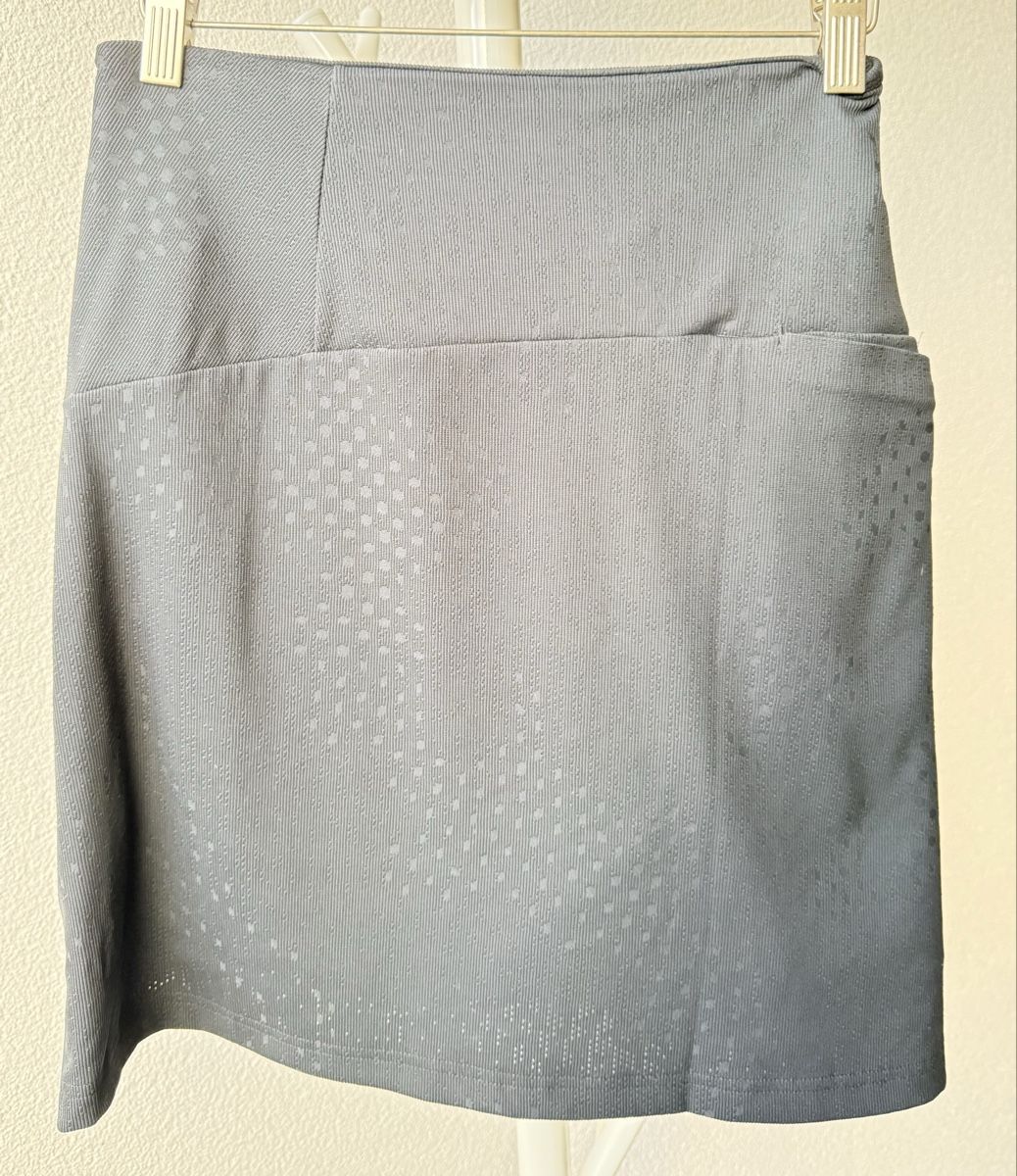 Nike Röcke: NIKE Golf Skort Damen, Gr. XL – Gebraucht aus Islikon von Julies_wardrobe 1