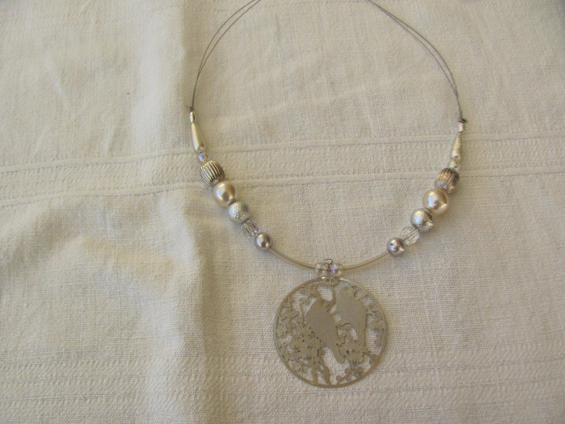 Catenine: Collier fantaise artisanal – Usato da Vétroz venduto da magnolia5 1