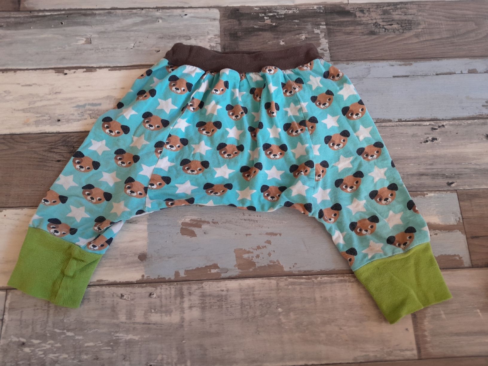 Hosen: 98 104 Hündli Haarems Hose – Gebraucht aus Sevelen von boutiquenounou 1