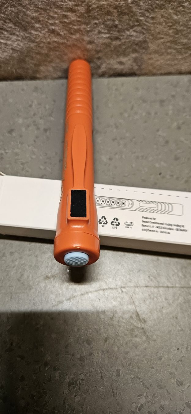 Philips Lampade: Berner Werkstattlampe LED Handleuchte  – Nuovo e nell'imballaggio originale da Baar venduto da Vel...Baar45 4