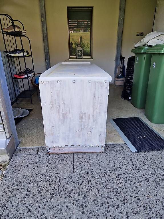 Commodes: Massives Holzmöbel – D'occasion à Thun par Vespa-1964 4