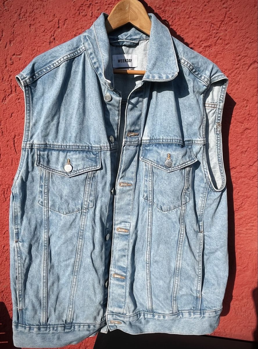 Gilet & Giacche: Jeans Weste Gilet Gr: M – Usato da Zürich venduto da Hypera 1