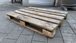 Holzpaletten EUR EPAL gebraucht im Stapel
