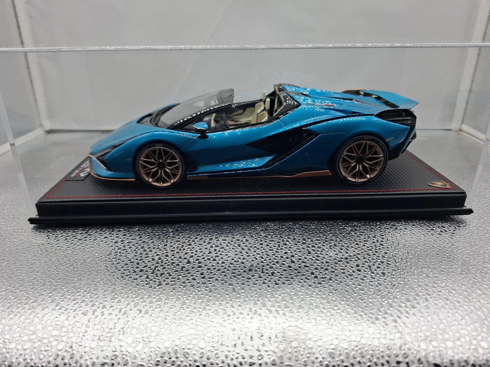 Lamborghini Modellini d'auto: MR Lamborghini Sian 1:18 – Nuovo e nell'imballaggio originale da Gipf-Oberfrick venduto da Edii45