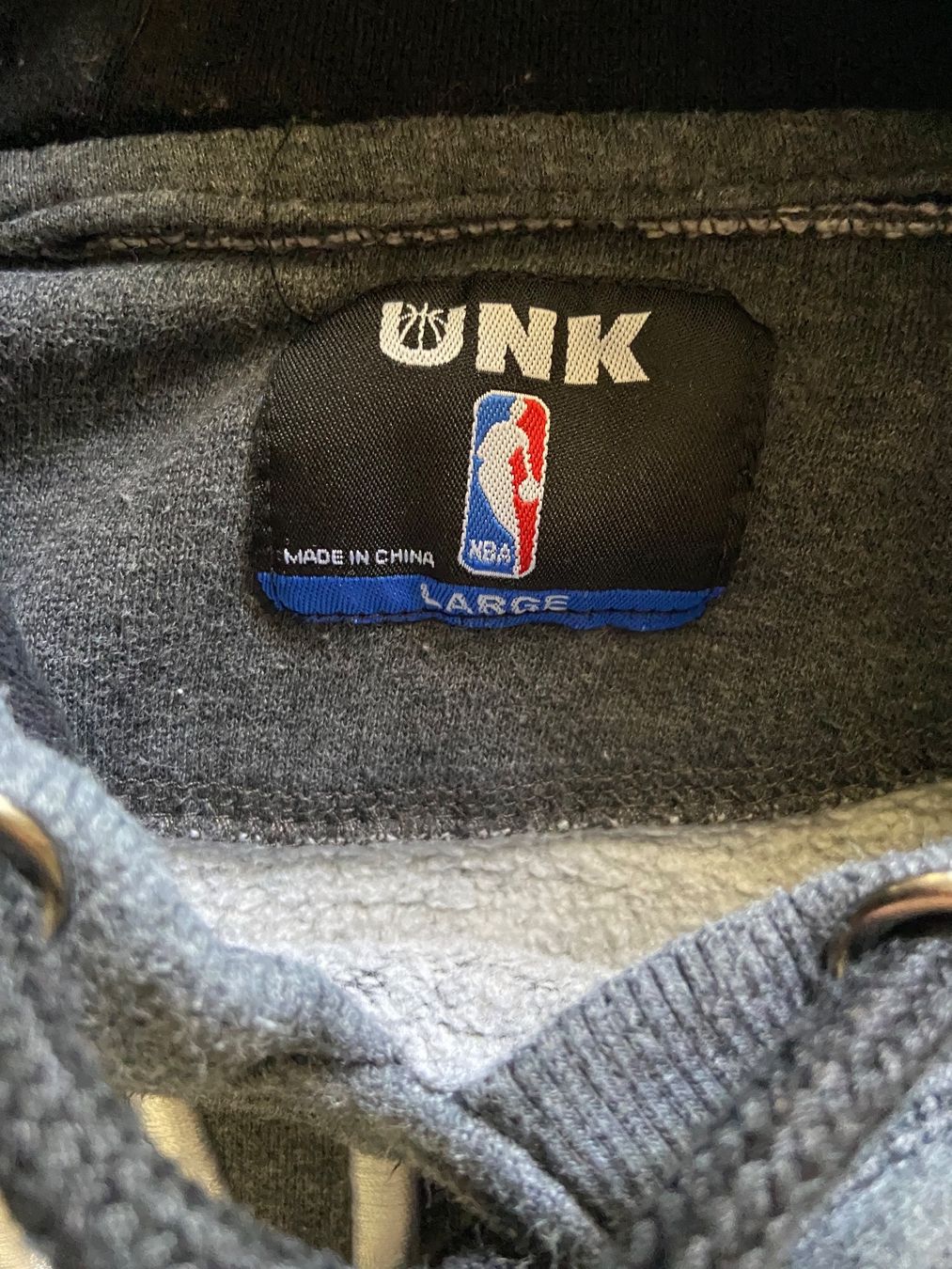 Maglioni & Felpe: Brooklyn Nets NBA Hoodie Gr. L – Usato da Muttenz venduto da bargain_hunter 2