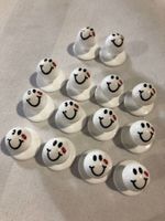 14er Satz Steckknöpfe Smiley mit Kuss