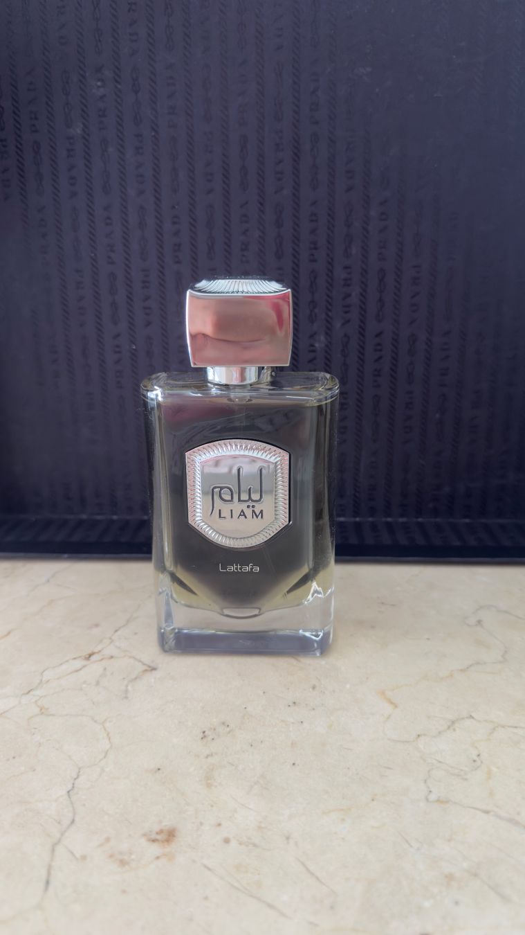 Guerlain Profumi & Eau de Toilette: Lattafa club de nuit guerlain EDP lot  x 3 – Usato da Geneve venduto da Alpaca_Vicuna 4