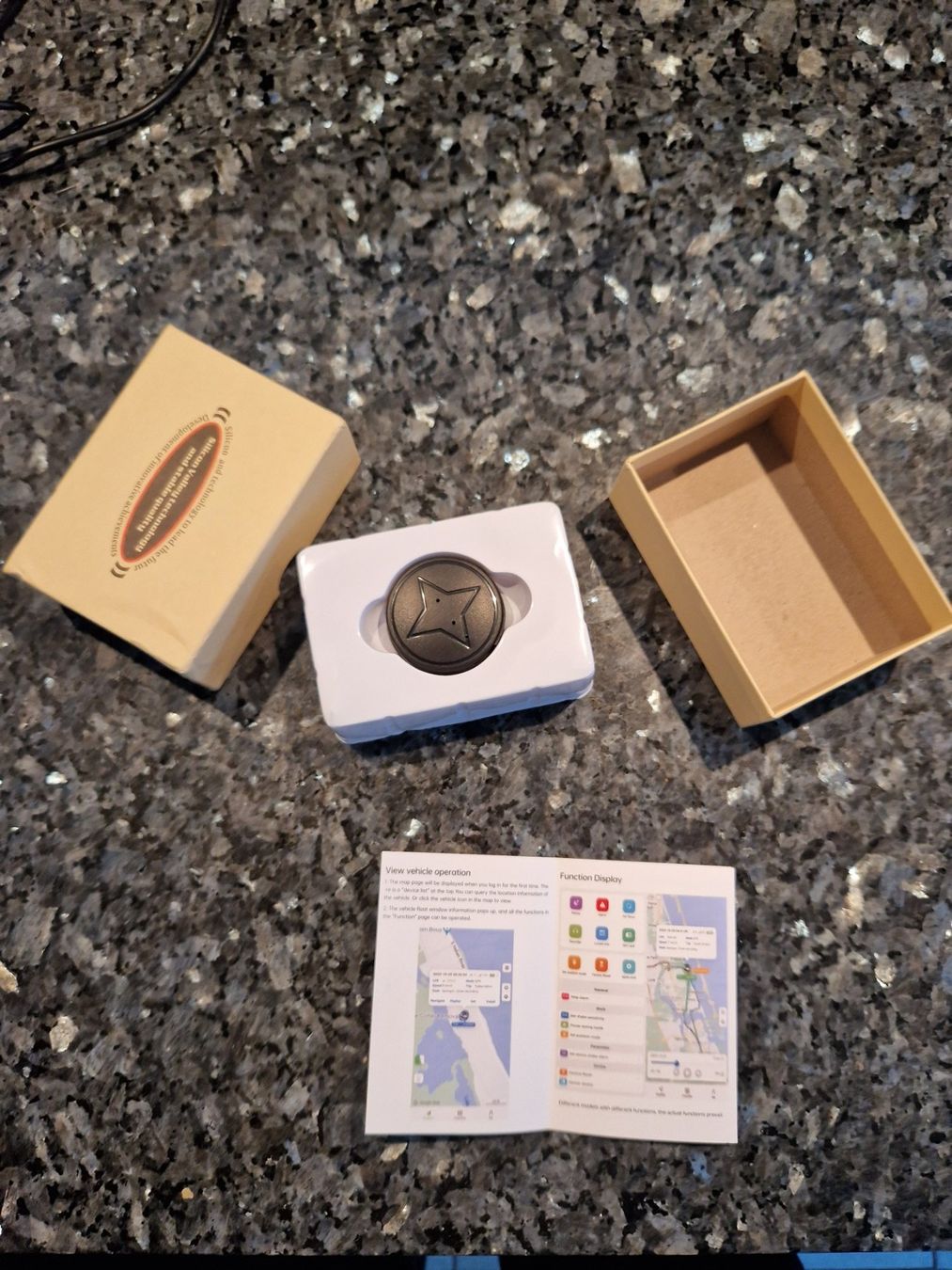 GPS & Strumenti di misurazione: Mini pg12 GPS Tracker Auto Motorrad LKW Tracker...2 Stk. – Nuovo e nell'imballaggio originale da Muri AG venduto da Jeme