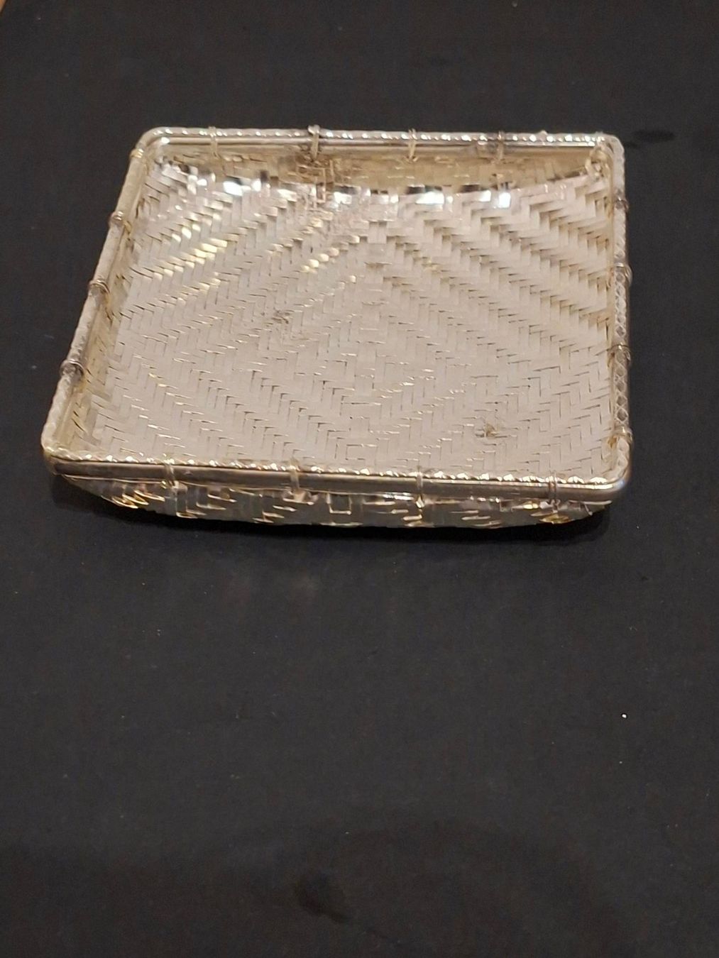Altro per la casa: Silberkörbchen, geflochten 10x10cm – Usato da Obfelden venduto da Kleha 1