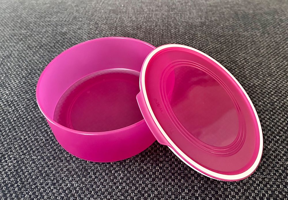 Tupperware Keksdose aus der Quadro-Serie, 1500 ml (Neu und originalverpackt) in Wallbach für CHF 14 – mit Lieferung auf Ricardo kaufen