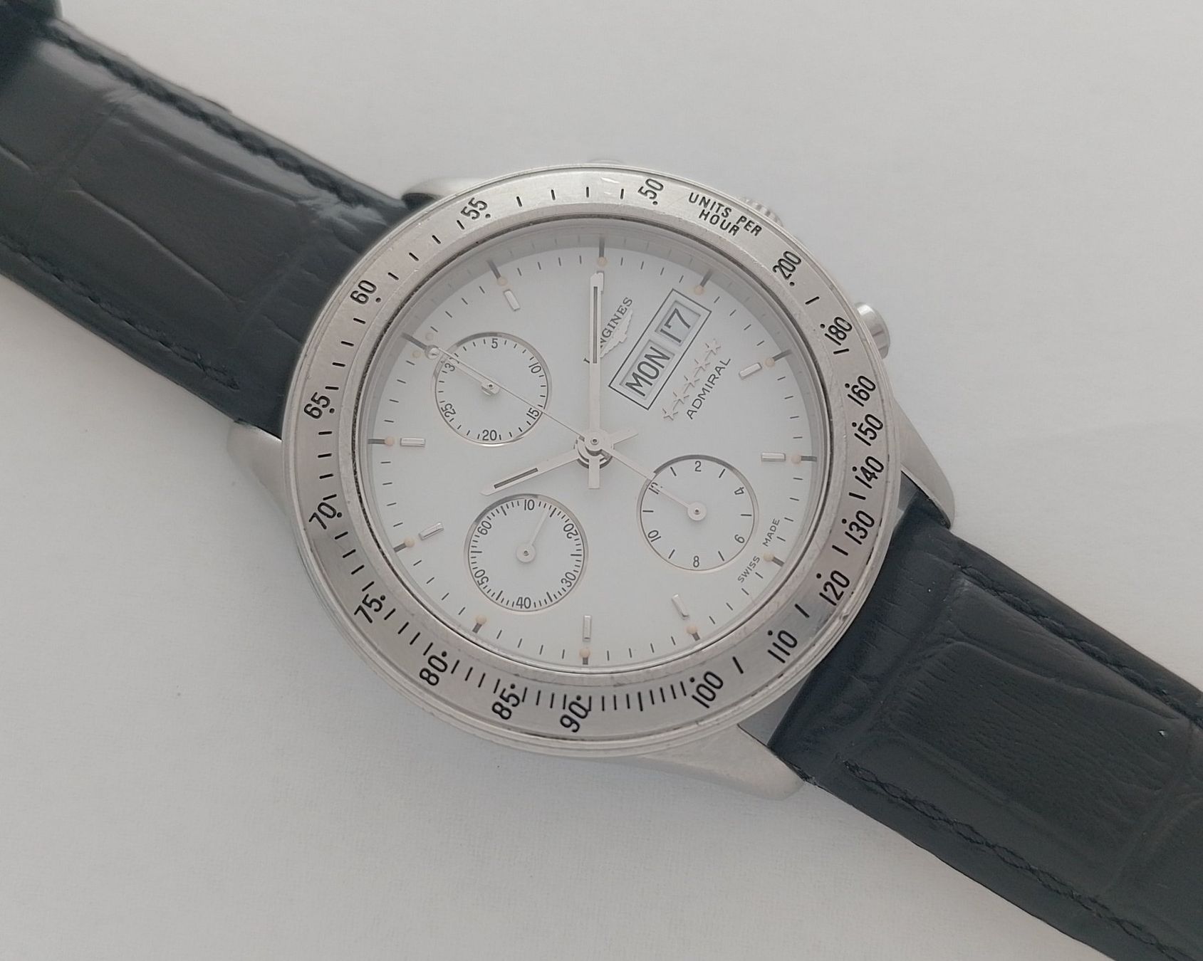 Longines Orologi: Longines Admiral 5-Star Chronograph Automatic (Ref L3.603.4) – Usato da Basel venduto da Givens_Watches