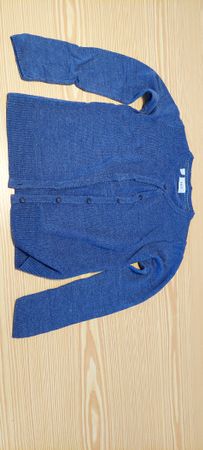 Strickjacke / dünnes Jäckchen
